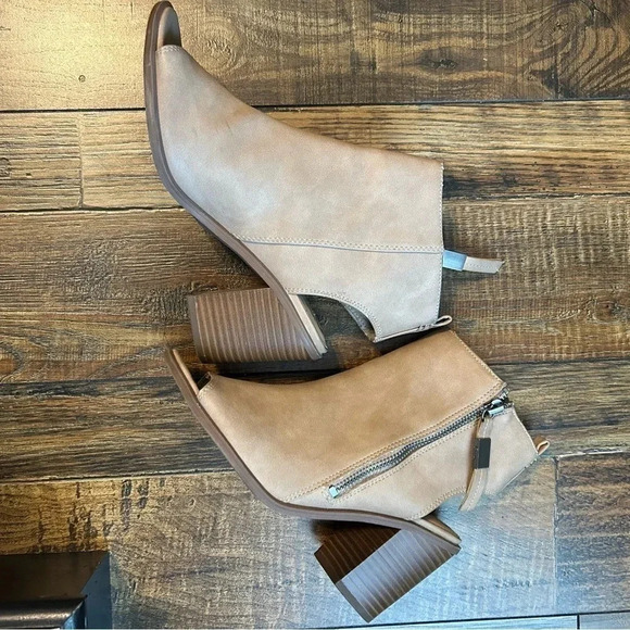 Circus by Sam Edelman Kammi Open Toe Bootie Women’s 8M Light Tan/Khaki EUC - Picture 9 of 12